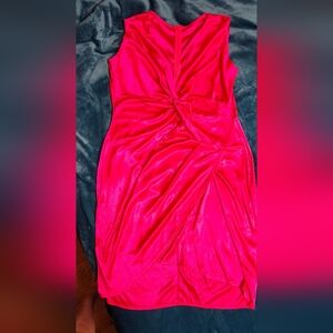 Elegant Pink Sleeveless Dress